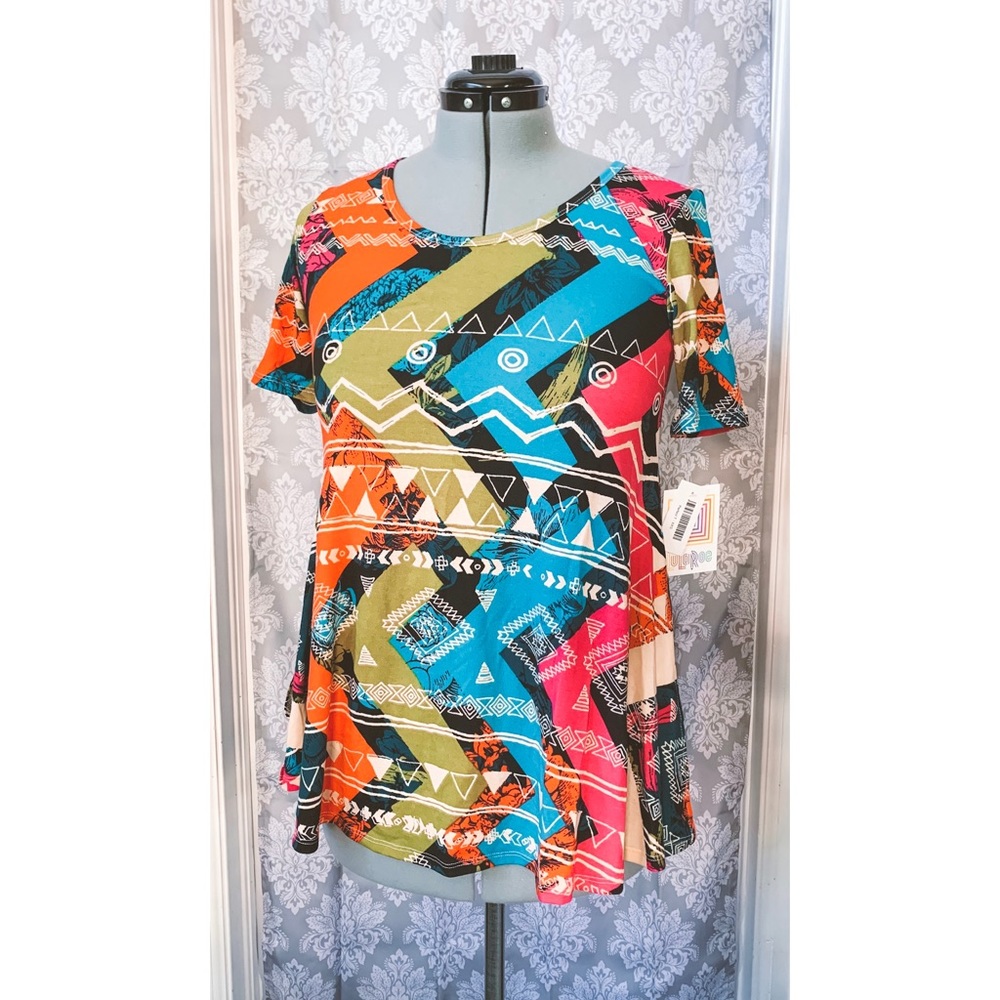 BNWT LuLaRoe Perfect Tee XXS
